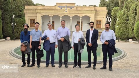 بازدید سفیر چین از بافت تاریخی شهر یزد