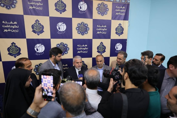 صادرات، رکن راهبردی تحول در صنایع‌دستی است/ هدف‌گذاری یک میلیارد یورو صادرات و ۱۰۰ هزار شغل سالانه تا پایان برنامه هفتم توسعه