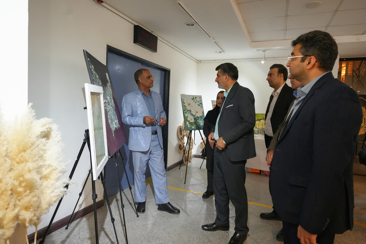 افتتاح هفتمین نمایشگاه هنربانان در موزه جنوب شرق