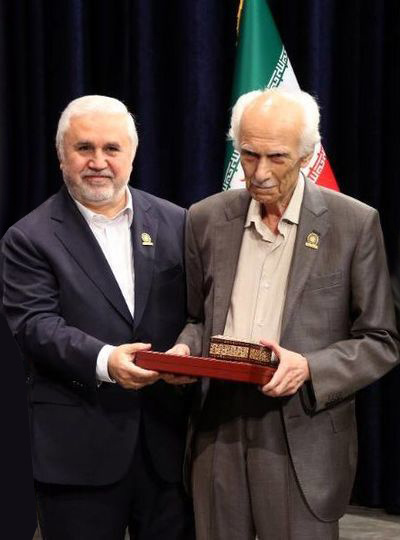 علی دارابی در پیامی درگذشت همسر استاد سمسار را تسلیت گفت