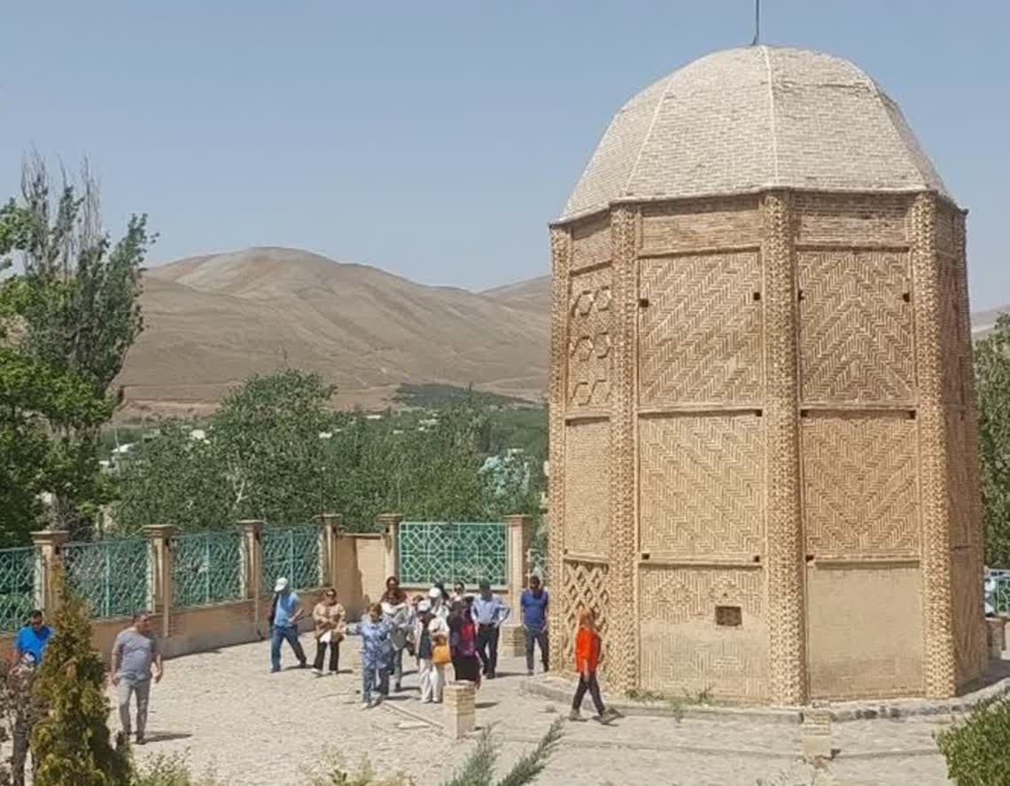 برگزاری تور دماوندگردی به‌مناسبت هفته میراث‌فرهنگی