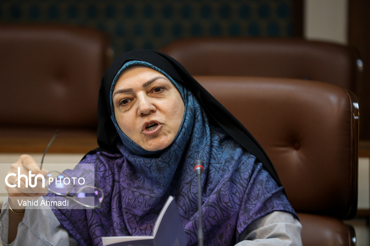 نشست کارگروه تدوین استاندارد آموزشی رشته صنایع دستی و هنر های سنتی