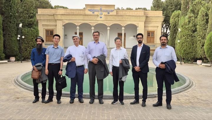 بازدید سفیر چین در ایران از بافت تاریخی شهر یزد