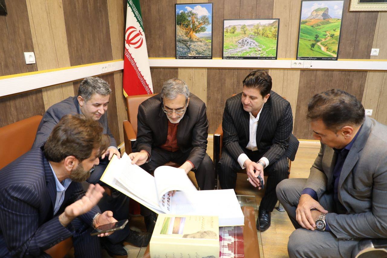 صنایعدستی و گردشگری ایلام در مسیر توسعه قرار دارد/ از چهارشنبهبازار تا نمایشگاههای فرامرزی