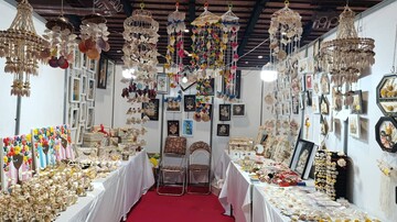 رضایت صنعتگران بوشهری از حضور در نمایشگاه صنایع‌دستی مشهد مقدس و یزد