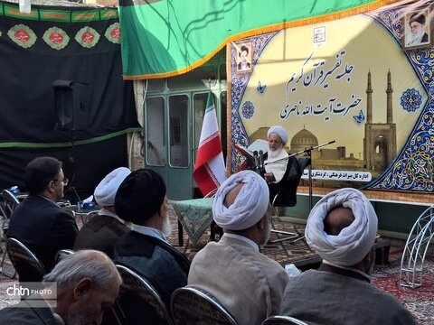 برگزاری جلسه تفسیر قرآن کریم در مسجد ارگ یزد