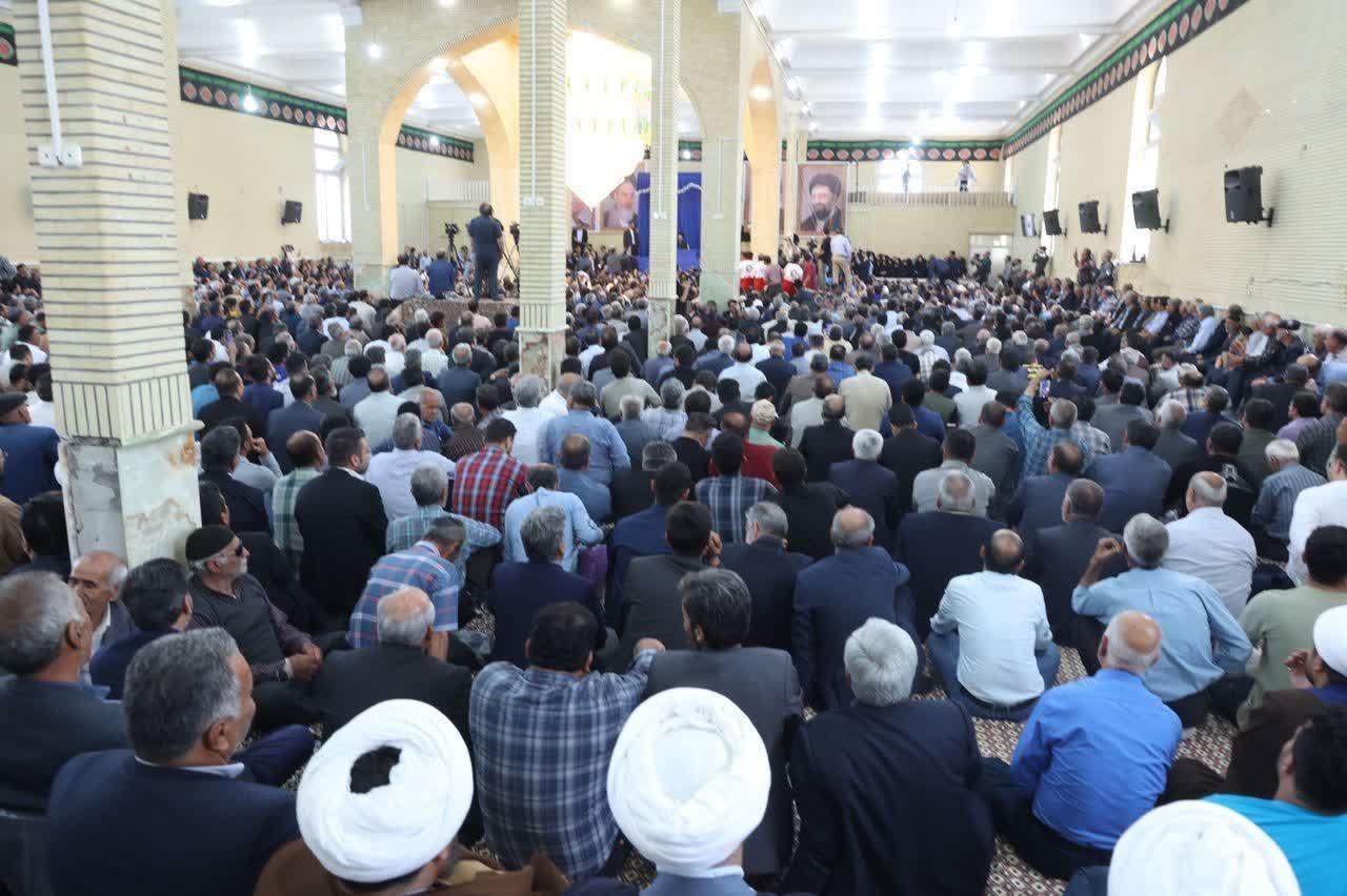 امام راحل تا روز آخر پیوندش را با مردم قطع نکرد