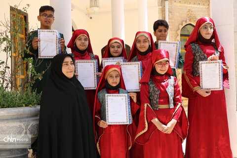 آیین شاهنامه‌خوانی در کاخ فلاحتی شهر ایلام برگزار شد