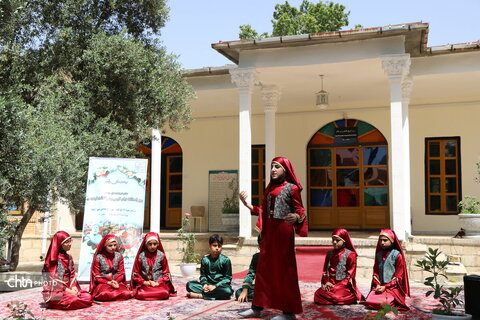 آیین شاهنامه‌خوانی در کاخ فلاحتی شهر ایلام برگزار شد