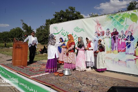 اولین جشنواره ملی و یازدهمین جشنواره استانی چومچه خاتون