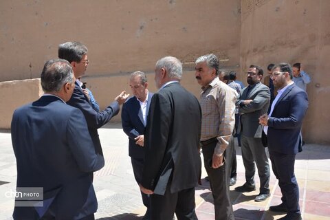 بازدید از پروژه برج و بارو یزد