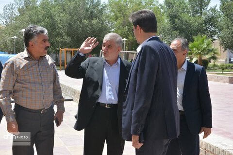 بازدید از پروژه برج و بارو یزد