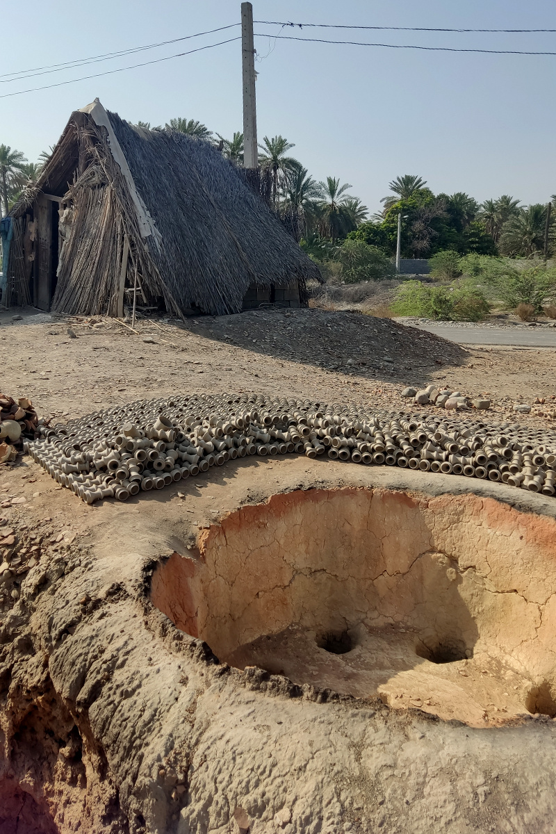 چرخی که هنوز میچرخد/ روایت یک عمر سفالگری در میناب