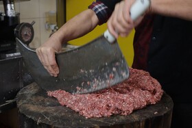 کباب بناب (به ترکی آذربایجانی: بیناب کبابی ) در آذربایجان شرقی
