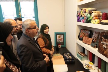 امنیت شغلی هنرمندان اولویت قطعی وزارت میراث‌فرهنگی است/ صنایع‌دستی نباید در صنعت مستحیل شود/ هنر، نقطه عزیمت تمدن است نه محصول بازار