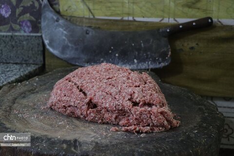 کباب بناب (به ترکی آذربایجانی: بیناب کبابی ) در آذربایجان شرقی