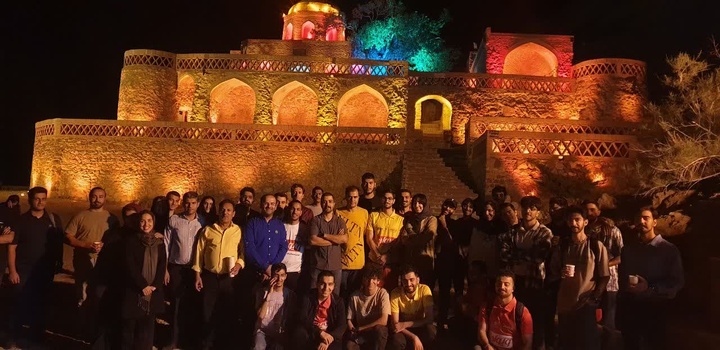 بازدید شرکت‌کنندگان مسابقات برنامه‌نویسی از بناهای تاریخی قاین