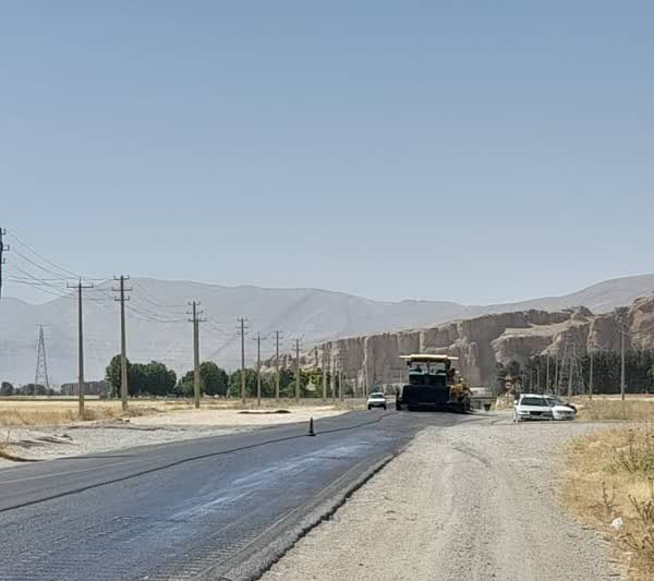 آغاز عملیات بهسازی جاده دسترسی محور تاریخی‌فرهنگی نقش رستم به نقش رجب