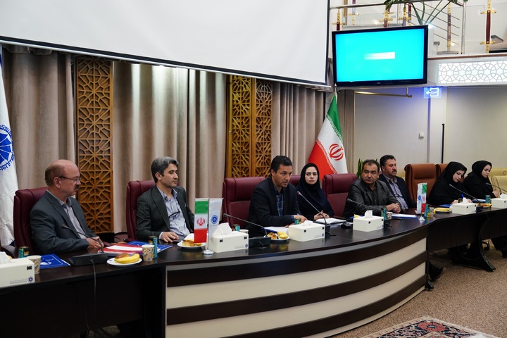 احصای قوانین مخل کسب و کار در کمیسیون گردشگری اتاق بازرگانی اردبیل