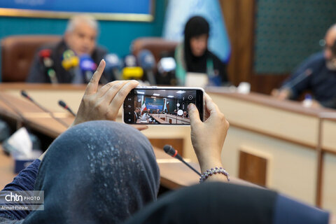 نشست خبری وزیر میراث‌فرهنگی، گردشگری و صنایع‌دستی