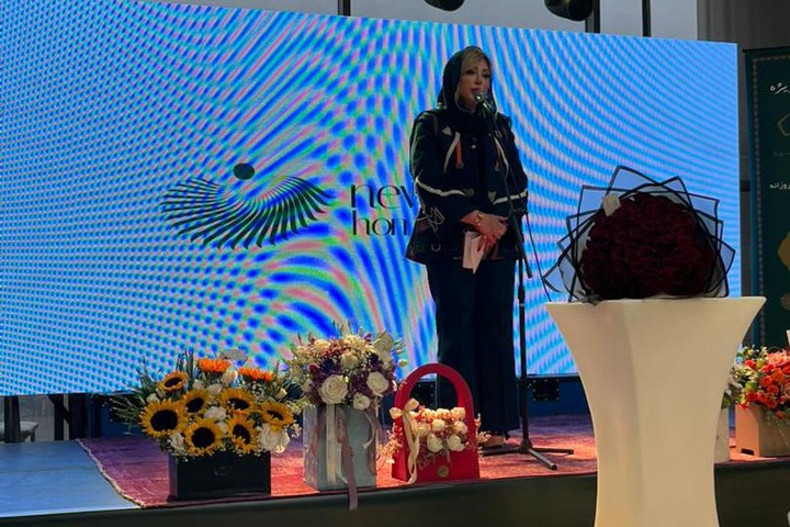 نیوشا ضیغمی، سفیربرندسازی صنایع‌دستی مازندران شد