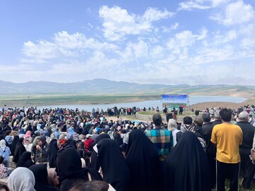 هفدهمین جشنواره گردشگری سفر به دشت شقایق‌های کالپوش