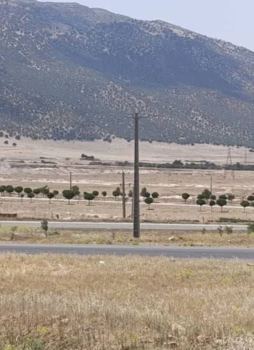 عملیات برق‌رسانی به مجتمع گردشگری کارزان ایلام در حال انجام است