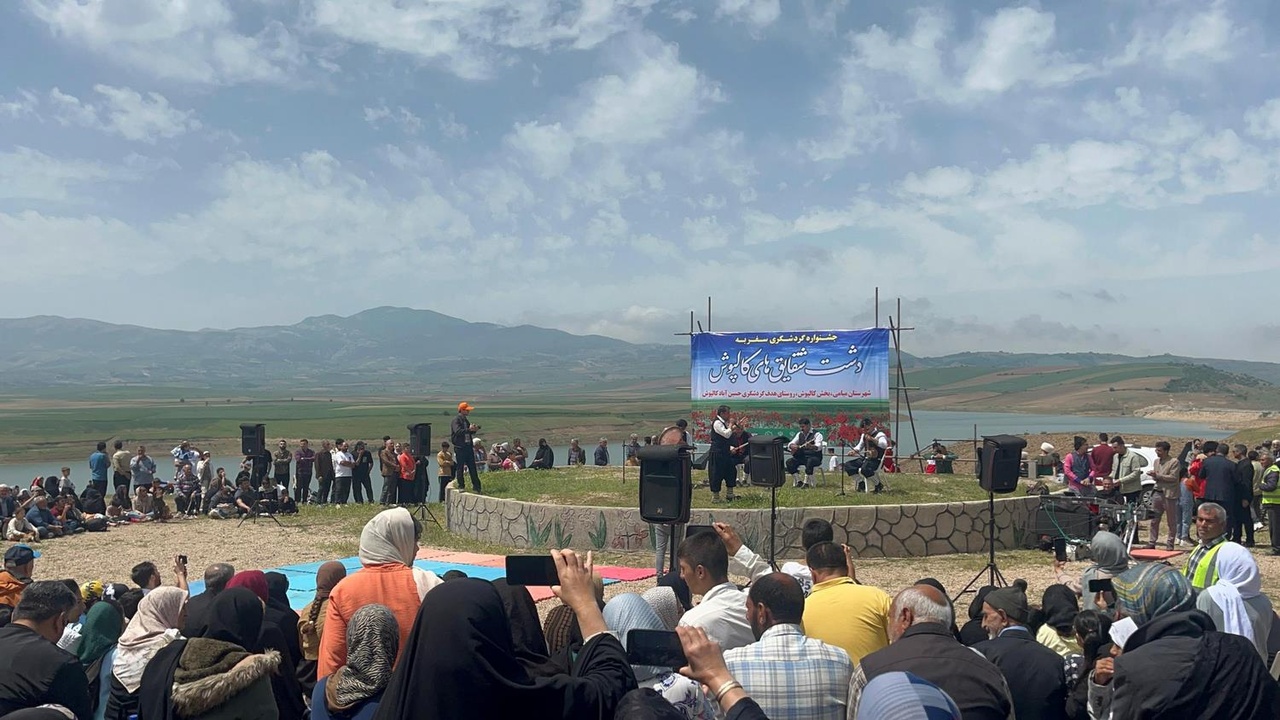 سفر به دشت شقایق ها سفر به دشت شقایق ها