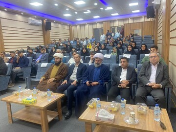 برگزاری نشست هم‌اندیشی صنعت عبابافی در شهرستان دشتی