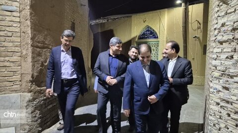 دیدار معاون فرهنگی معاون اول رئیس‌جمهور و معاون صنایع‌دستی در بافت تاریخی یزد پیرامون ثبت یزد به عنوان شهر جهانی زیورآلات سنتی
