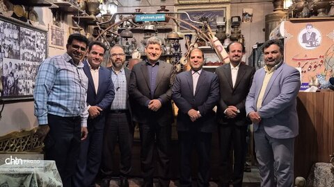 دیدار معاون فرهنگی معاون اول رئیس‌جمهور و معاون صنایع‌دستی در بافت تاریخی یزد پیرامون ثبت یزد به عنوان شهر جهانی زیورآلات سنتی