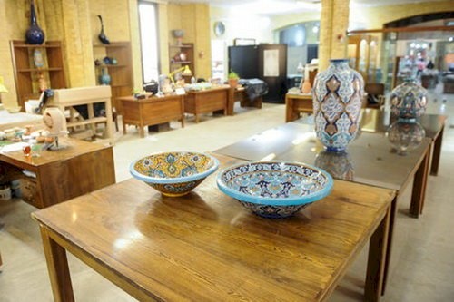 آغاز ثبت‌نام دوره‌های آموزشی تابستان ۱۴۰۴ گروه پژوهشی هنرهای سنتی