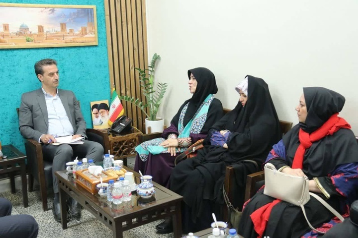 صنایع‌دستی مردمی‌ترین عرصه مشارکت اقتصادی و فرهنگی