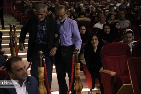 اهداء لوح شهر ملی مُوتابی به بفروییه میبد