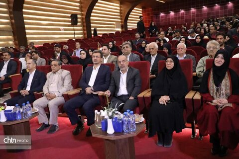 اهداء لوح شهر ملی مُوتابی به بفروییه میبد