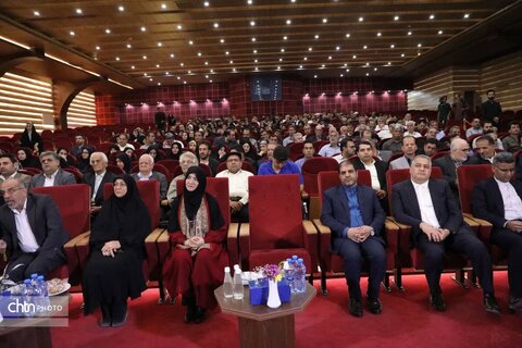 اهداء لوح شهر ملی مُوتابی به بفروییه میبد