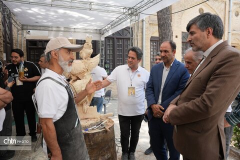 نادر نورایی