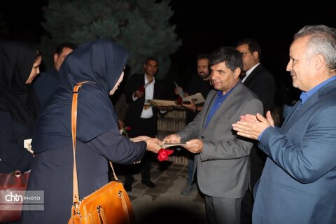 در آغاز هفته صنایع دستی بازدید معاون استاندار وفرماندار مشهد از خانه ملک
