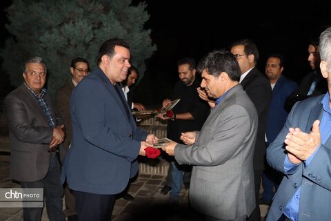 در آغاز هفته صنایع دستی بازدید معاون استاندار وفرماندار مشهد از خانه ملک