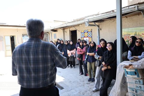 کاشی هفت رنگ