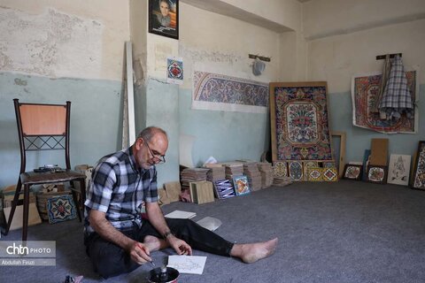 کاشی هفت رنگ