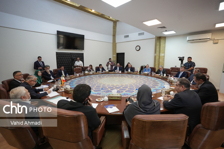 دیدار وزیر فرهنگ روسیه با وزیر میراث فرهنگی گردشگری و صنایع دستی