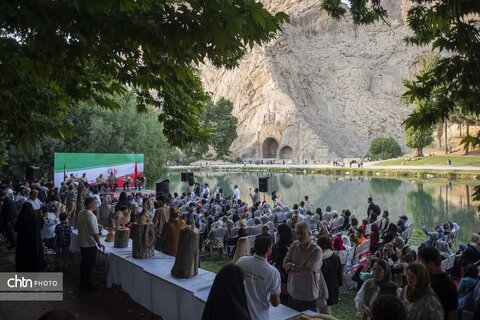 آیین بزرگداشت روز جهانی صنایع‌دستی و اختتامیه رویداد بین‌المللی چوب در کرمانشاه