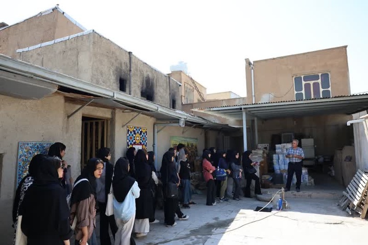 دانشجویان صنایع دستی دانشگاه شیراز از آینده سازان واقعی تولید و ترویج صنایع دستی کشورهستند