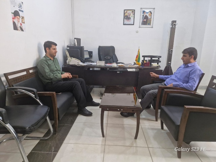 از هر ظرفیتی برای توسعه صنایع‌دستی شهرستان استفاده خواهیم کرد