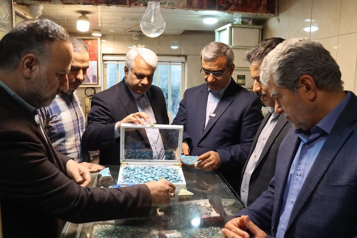 ضرورت تقویت زیرساخت‌های صادراتی و ارزش‌گذاری محلی برای صنایع‌دستی خراسان رضوی