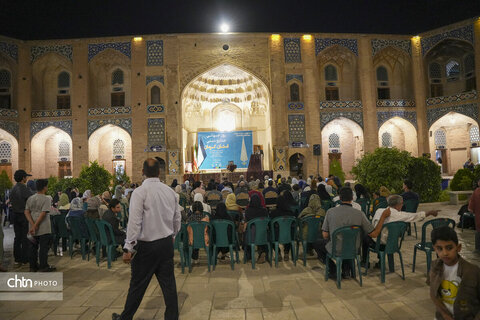 تقدیر از هنرمندان و پیشکسوتان صنایع‌دستی کرمان