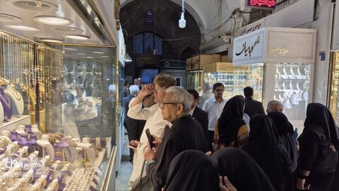بازدید اعضای شورای جهانی صنایع دستی از بازار سنتی، مغازه‌ها و کارگاه‌های زیورآلات شهر یزد