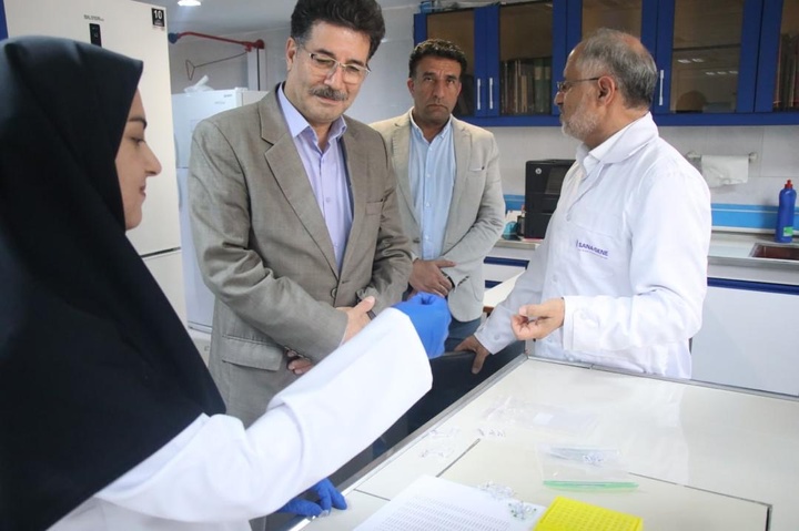 پژوهشگاه میراث‌فرهنگی و گردشگری با مرکز پژوهشی ژنتیک انسانی کوثر تفاهم‌نامه همکاری امضاء کرد/ بازدید رئیس پژوهشگاه از آزمایشگاه ژنتیک مرکز پژوهشی ژنتیک انسانی کوثر