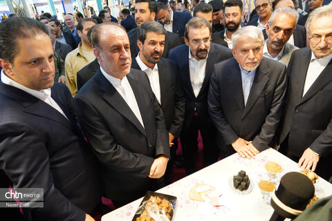 افتتاح نمایشگاه گردشگری سلامت در همدان